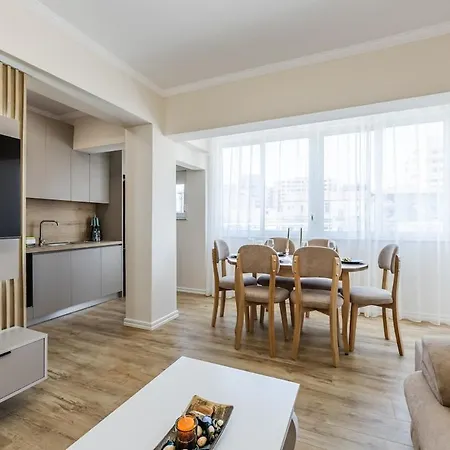 Center Chic By Ps Appartement Durrës
